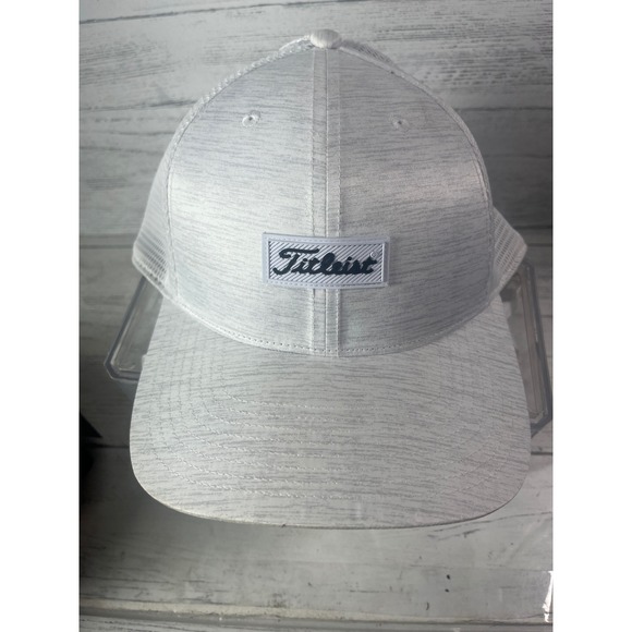 Titleist Santa Cruz Golf‎ SnapBack Hat NWT - Picture 1 of 6
